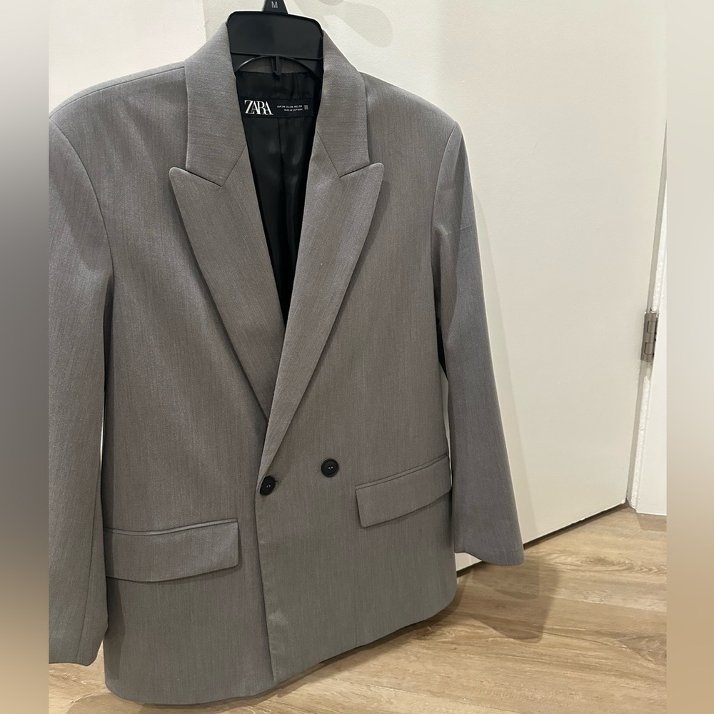 Zara Men's Charcoal Blazer
